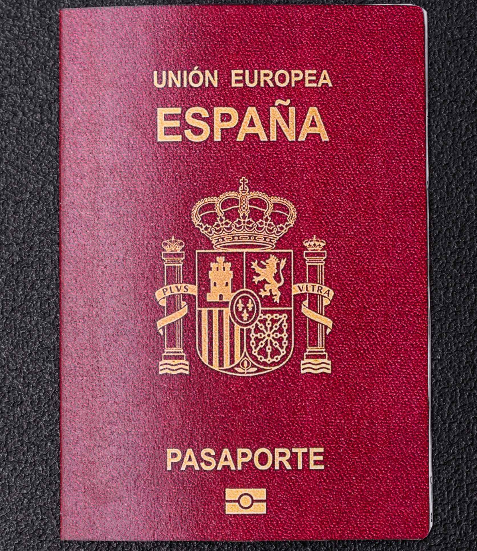Spanish passport